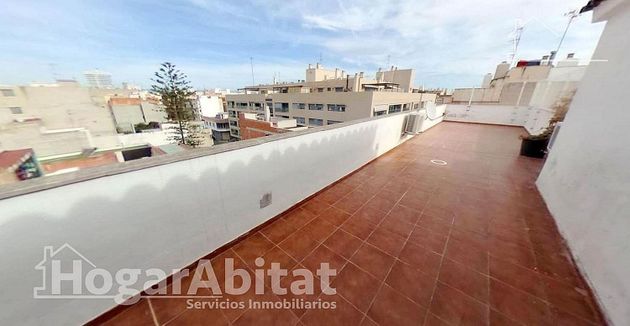 Foto 1 de Àtic en venda a Zona Port de 4 habitacions amb terrassa i aire acondicionat