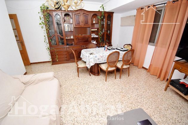 Foto 2 de Pis en venda a Sedaví de 4 habitacions amb balcó i aire acondicionat