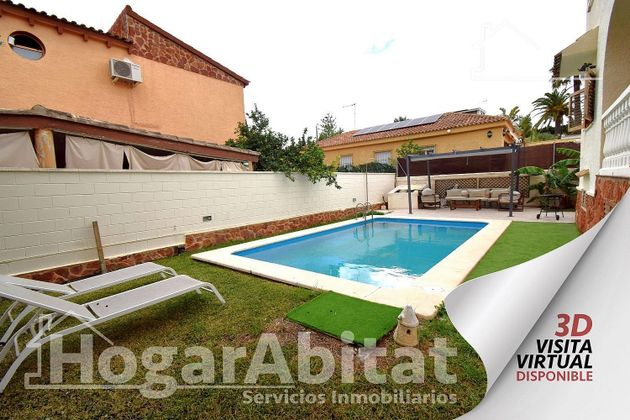 Foto 1 de Xalet en venda a La Conarda de 4 habitacions amb terrassa i piscina