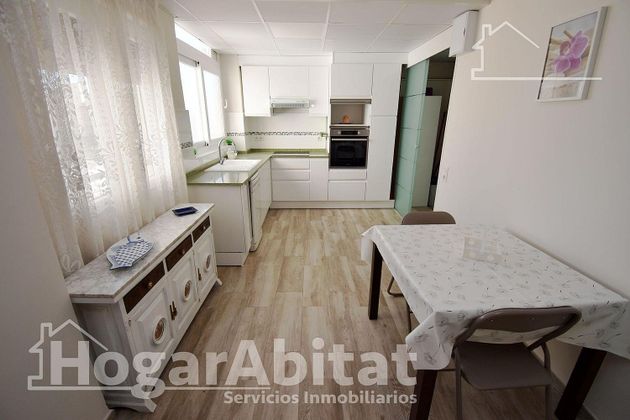 Foto 1 de Pis en venda a Centro - Almazora/Almassora de 3 habitacions amb terrassa i ascensor