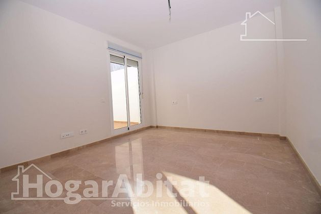 Foto 2 de Piso en venta en Sollana de 3 habitaciones con terraza y garaje
