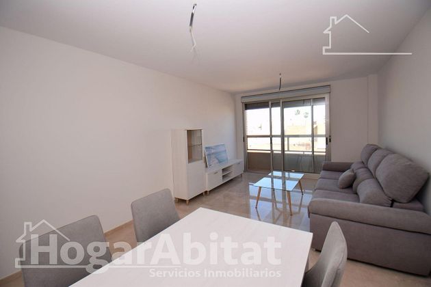 Foto 2 de Pis en venda a Sollana de 3 habitacions amb garatge i balcó