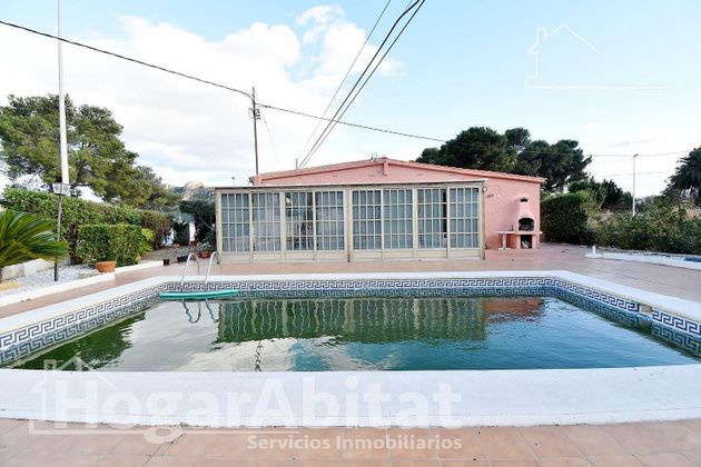 Foto 1 de Venta de chalet en Plaça Eliptica-Republica Argentina-Germanies de 4 habitaciones con terraza y piscina