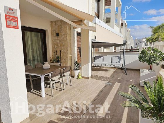 Foto 1 de Piso en venta en Los Balcones - Los Altos del Edén de 3 habitaciones con terraza y piscina