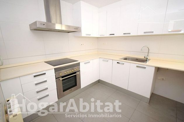 Foto 2 de Àtic en venda a Benaguasil de 3 habitacions amb terrassa i garatge
