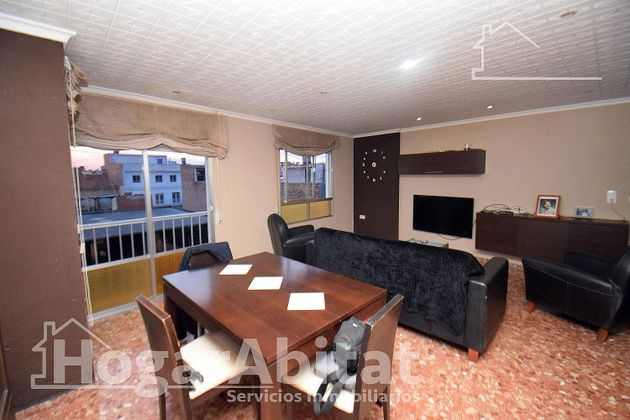 Foto 2 de Pis en venda a Guadassuar de 4 habitacions amb terrassa