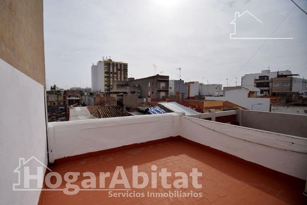 Foto 2 de Venta de casa en Nules de 3 habitaciones con terraza y balcón