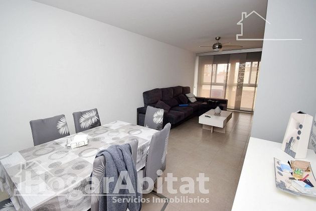 Foto 1 de Pis en venda a Centro - Almazora/Almassora de 4 habitacions amb garatge i aire acondicionat