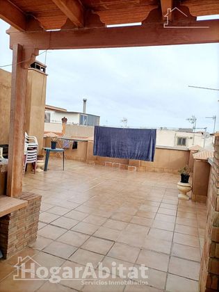 Foto 2 de Casa en venta en Piedras Redondas – Torrecárdenas de 4 habitaciones con terraza y calefacción