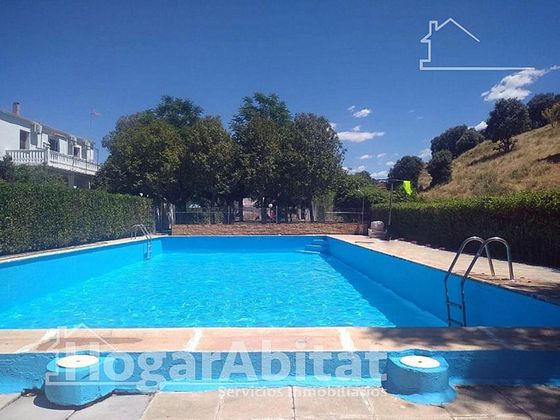 Foto 1 de Xalet en venda a Linares de 3 habitacions amb terrassa i piscina