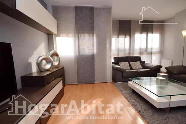 Foto 2 de Pis en venda a Centro - Castellón de la Plana de 3 habitacions amb terrassa i garatge