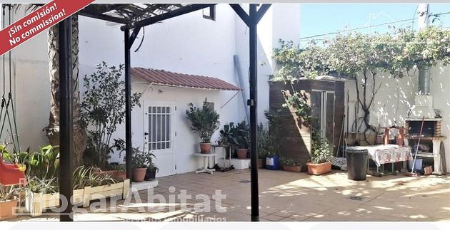 Foto 1 de Chalet en venta en Adra de 4 habitaciones con terraza y garaje