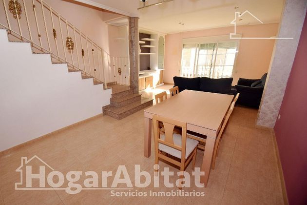 Foto 2 de Casa en venda a Almenara de 4 habitacions amb terrassa i garatge