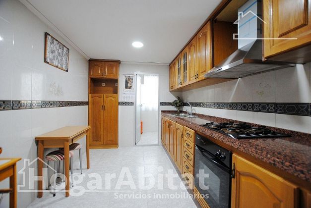 Foto 2 de Pis en venda a Centro - Gandia de 3 habitacions amb terrassa i garatge