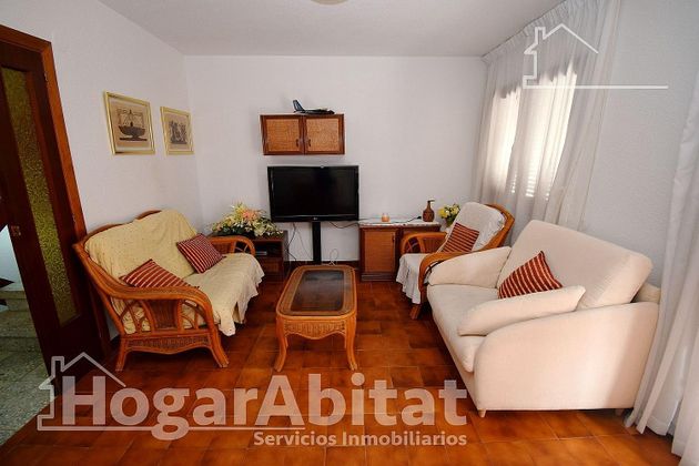 Foto 1 de Casa en venda a Zona Playa de la Concha de 2 habitacions amb terrassa i garatge