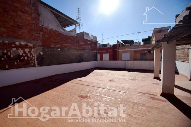 Foto 1 de Casa en venda a Vall d´Uixó (la) de 5 habitacions amb terrassa