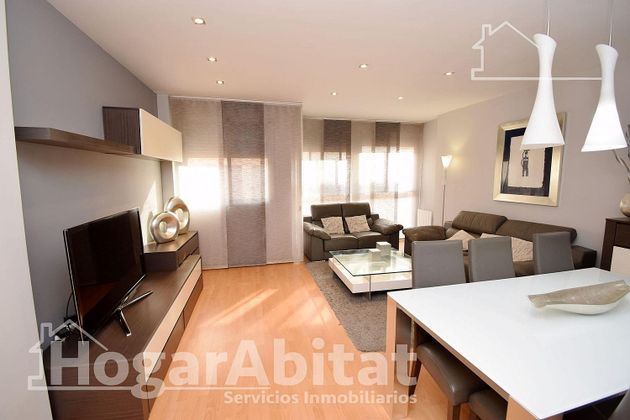 Foto 2 de Venta de piso en Centro - Castellón de la Plana de 3 habitaciones con terraza y garaje