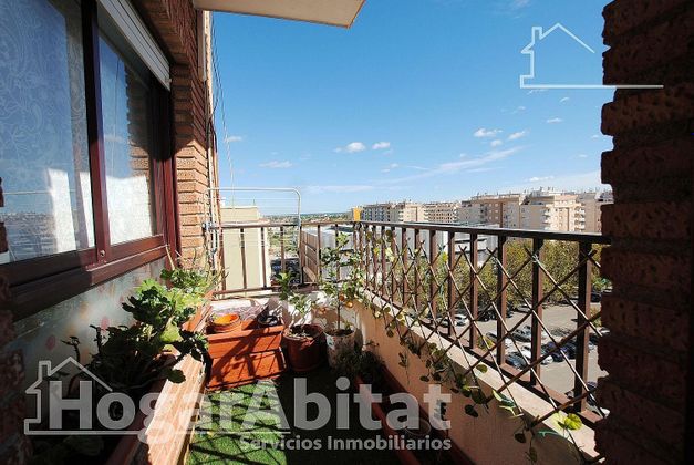 Foto 1 de Pis en venda a Oliva pueblo de 3 habitacions amb balcó i aire acondicionat