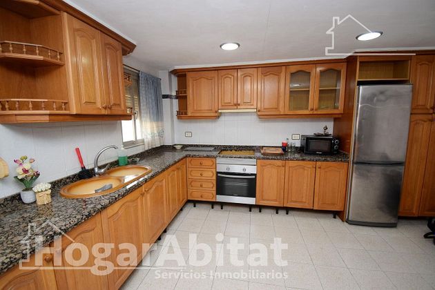 Foto 1 de Pis en venda a Centro - Castellón de la Plana de 3 habitacions amb terrassa i aire acondicionat