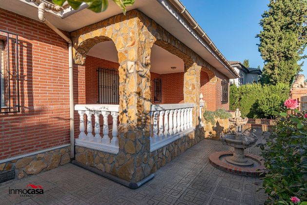 Foto 2 de Venta de chalet en Gójar de 3 habitaciones con terraza y piscina