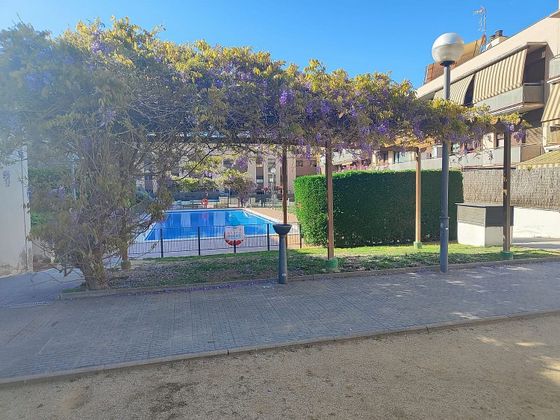 Foto 2 de Pis en venda a calle De Guipúscoa de 2 habitacions amb terrassa i piscina