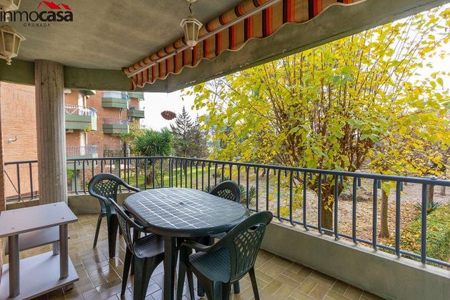 Foto 1 de Venta de piso en ronda De Los Montes de 2 habitaciones con terraza y piscina