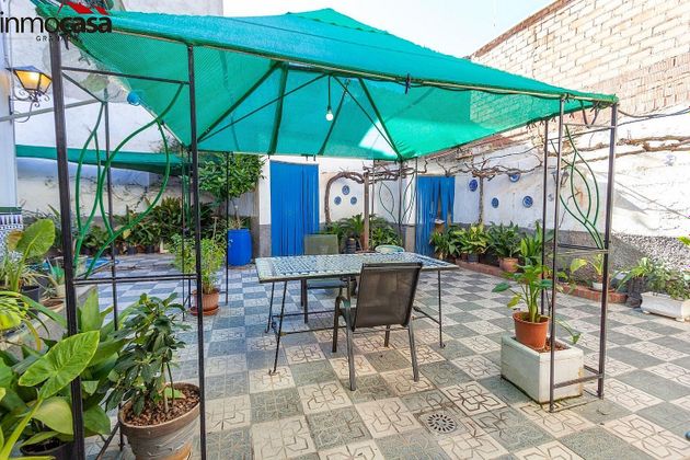 Foto 1 de Casa en venda a calle Las Infantas de 4 habitacions amb terrassa i jardí