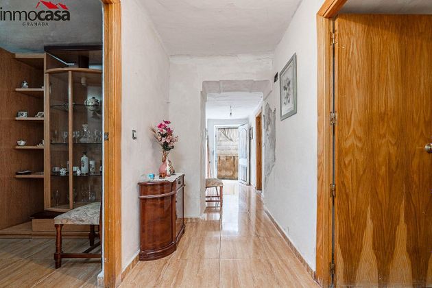Foto 2 de Casa en venda a calle Real de 3 habitacions i 186 m²