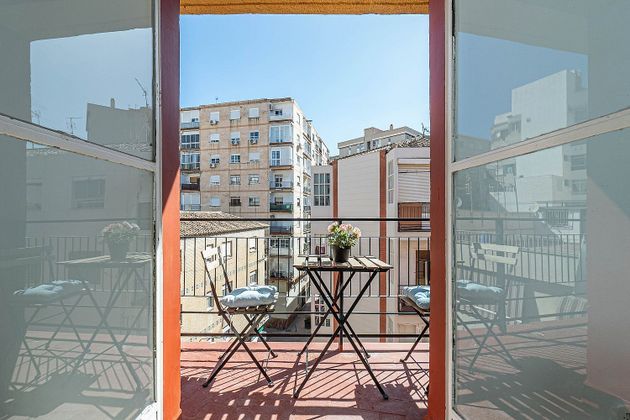Foto 1 de Piso en venta en Motril pueblo de 3 habitaciones con terraza y balcón
