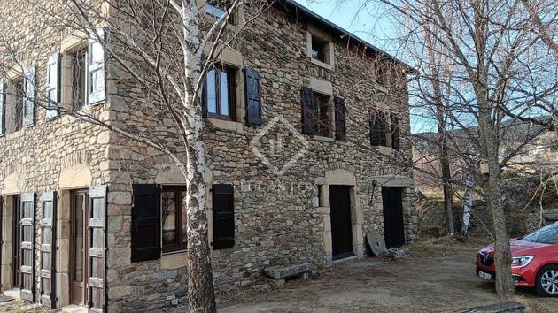 Foto 2 de Casa en venta en Font-Romeu-Odeillo-Via de 8 habitaciones con garaje y jardín