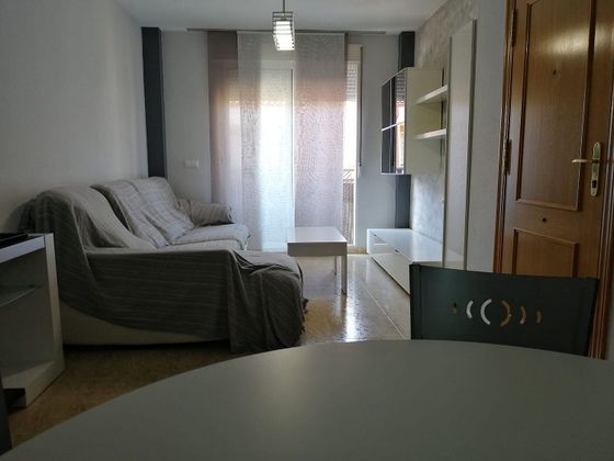 Foto 2 de Piso en venta en Alcantarilla de 2 habitaciones con garaje y balcón