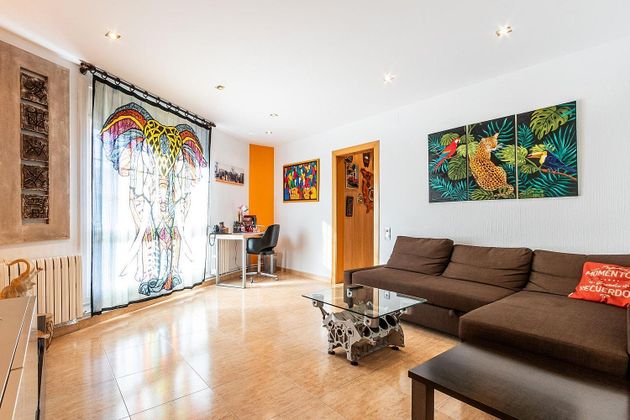 Foto 1 de Piso en venta en Centre - Castellar del Vallès de 3 habitaciones con garaje y jardín
