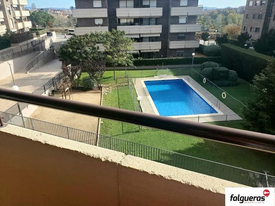 Foto 1 de Dúplex en venta en Castellarnau - Can Llong de 4 habitaciones con terraza y piscina