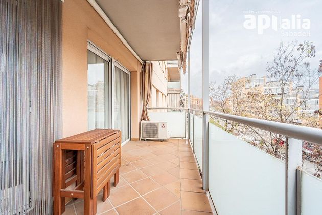Foto 2 de Pis en venda a Castellarnau - Can Llong de 3 habitacions amb balcó i aire acondicionat