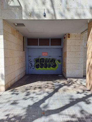 Foto 2 de Garatge en venda a calle Del Dr Trueta de 12 m²