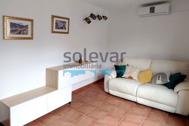 Foto 1 de Alquiler de piso en Baix Pallars de 2 habitaciones con balcón y calefacción