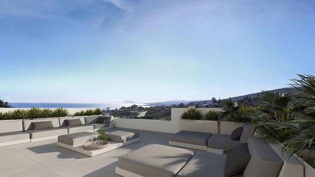 Foto 1 de Casa adosada en venta en Chullera de 2 habitaciones con terraza y piscina