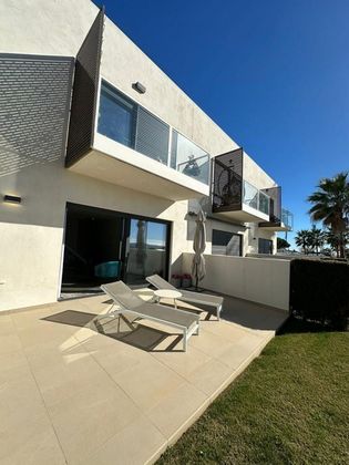 Foto 2 de Casa en venda a Chullera de 3 habitacions amb terrassa i piscina