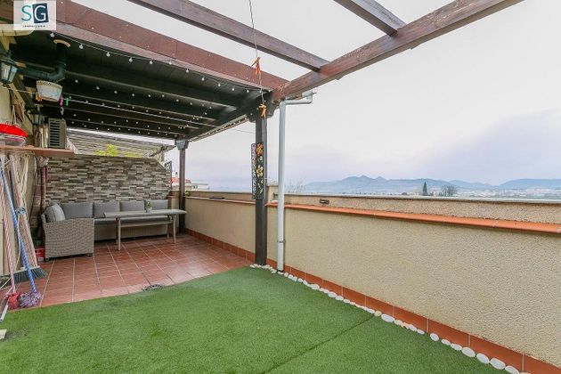 Foto 2 de Ático en venta en Maracena de 3 habitaciones con terraza y piscina