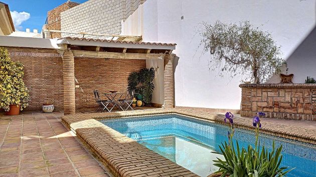 Foto 2 de Casa en venta en Norte - Barrio del Pilar - El Reñidero de 5 habitaciones con terraza y piscina