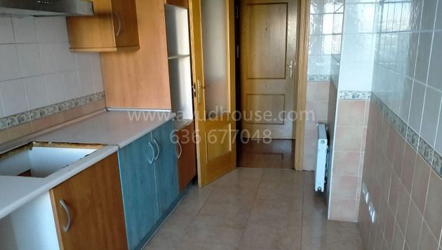 Foto 2 de Piso en venta en Almazán de 3 habitaciones con calefacción y ascensor