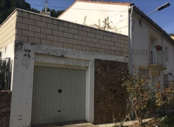 Foto 1 de Casa rural en venda a Calatayud de 3 habitacions amb terrassa i garatge