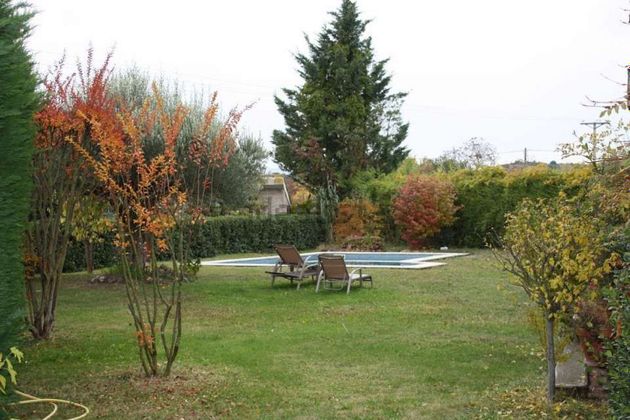 Foto 1 de Venta de chalet en Lardero de 4 habitaciones con terraza y piscina