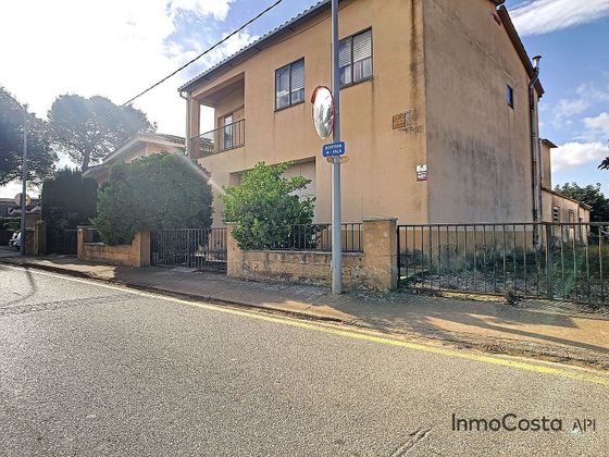 Foto 1 de Casa en venta en calle Del Pedró de 3 habitaciones con terraza y garaje