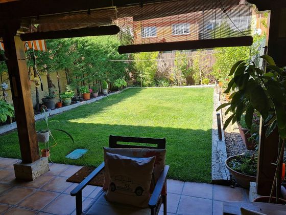 Foto 1 de Casa en venda a Sotoverde de 4 habitacions amb terrassa i garatge