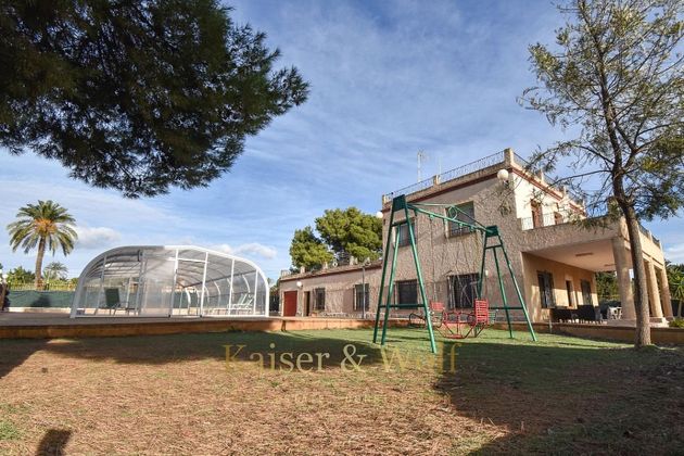 Foto 2 de Casa en venda a Peña de las Águilas de 6 habitacions amb terrassa i piscina