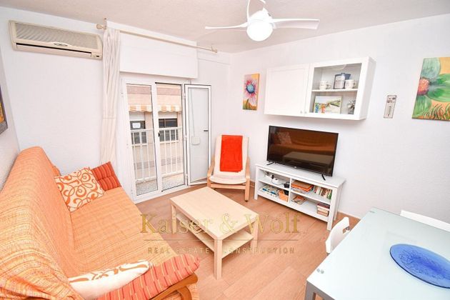 Foto 2 de Pis en venda a Centro - Santa Pola de 3 habitacions amb balcó i aire acondicionat