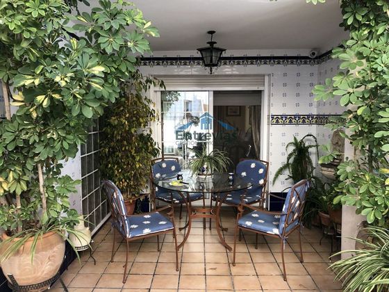 Foto 2 de Casa adosada en venta en Alcantarilla de 4 habitaciones con terraza y garaje