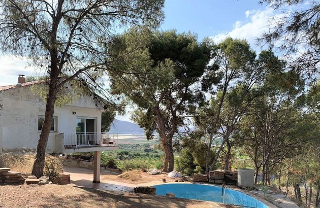 Foto 1 de Casa rural en venta en Sierra de Carrascoy de 4 habitaciones con terraza y piscina