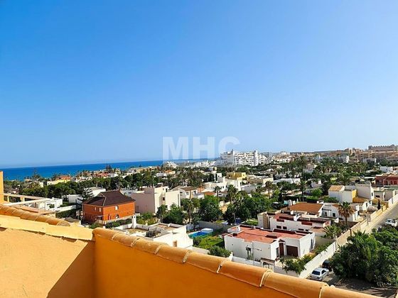 Foto 1 de Pis en lloguer a El Sabinar – Urbanizaciones – Las Marinas – Playa Serena de 1 habitació amb terrassa i piscina